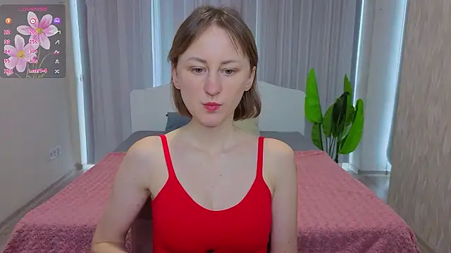 Snapshot of LuluChiiii chatting on 02-04-26, 12:11 LuluChiiii online show from 02-04-26, 12:11