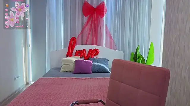 Snapshot of LuluChiiii chatting on 02-28-26, 11:11 LuluChiiii online show from 02-28-26, 11:11