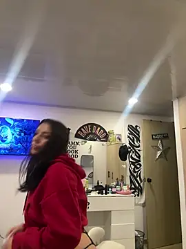 zuleikha online show from 04-30-26, 04:52