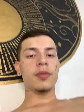 Snapshot of Ryan_Miller chatting on 10-01-25, 06:58 Ryan Miller online show from 10-01-25, 06:58