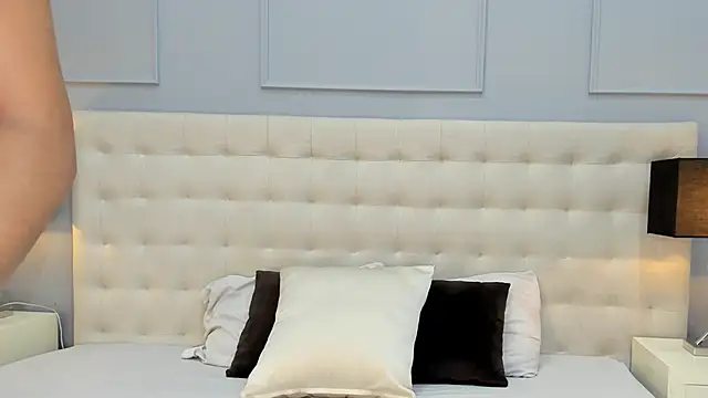 KellyRooss online show from 11-27-25, 12:07