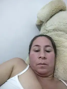 Nala1986 online show from 11-08-25, 02:01