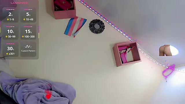 Percy-99 online show from 10-23-25, 03:17