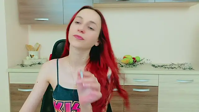 Julia Jae online show from 04-04-26, 05:27