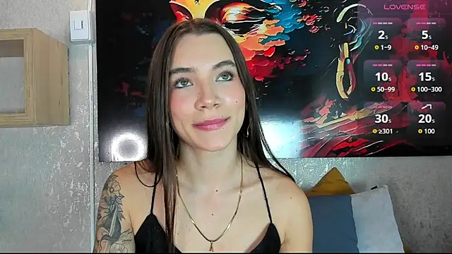 aitana baker  online show from 04-08-26, 03:28