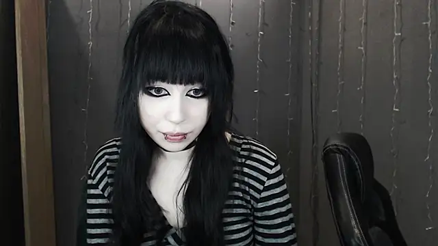  LUCY LAVE online show from 03-31-26, 11:27