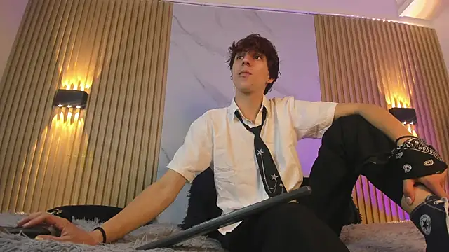 Snapshot of IM_DAREN chatting on 09-20-25, 12:28 IM DAREN online show from 09-20-25, 12:28