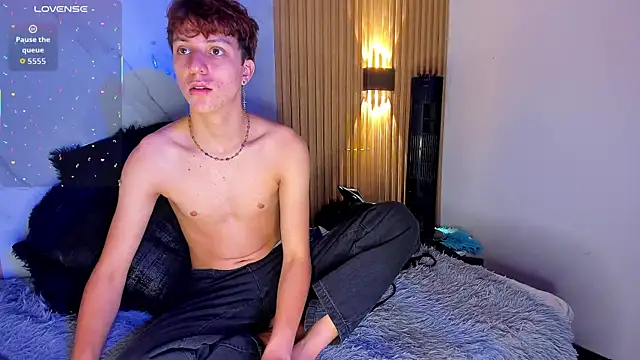 Snapshot of IM_DAREN chatting on 09-27-25, 12:21 IM DAREN online show from 09-27-25, 12:21