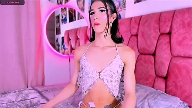 Snapshot of fhalon_foxxxys_ chatting on 09-10-25, 08:47 fhalon foxxxys online show from 09-10-25, 08:47