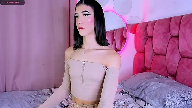 Snapshot of fhalon_foxxxys_ chatting on 11-18-25, 08:08 fhalon foxxxys online show from 11-18-25, 08:08