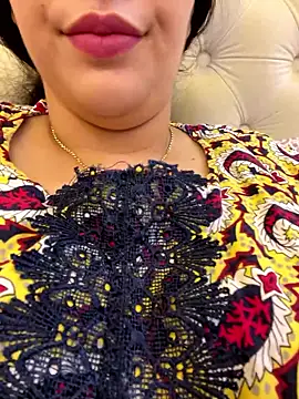 Snapshot of Bold-arabic-vibes chatting on 11-05-25, 10:43 Bold-arabic-vibes online show from 11-05-25, 10:43