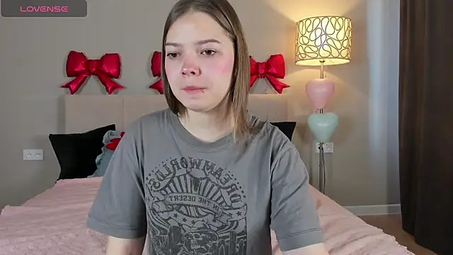 patriciapink online show from 02-13-26, 08:10