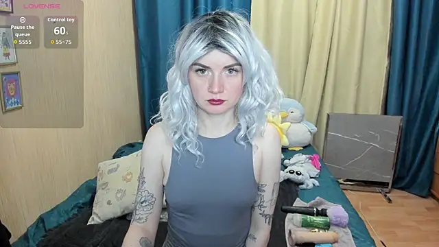 Snapshot of Dia_Angel chatting on 11-04-25, 06:40 Dia Angel online show from 11-04-25, 06:40