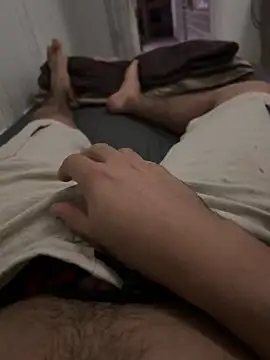 Snapshot of niwarou chatting on 10-03-25, 04:48 niwarou online show from 10-03-25, 04:48