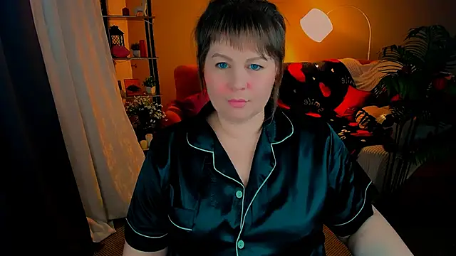 CrystaalStaar online show from 02-12-26, 08:26