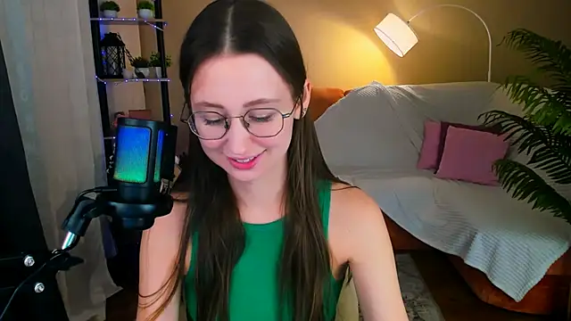 YourLovellyStory online show from 12-01-25, 04:34