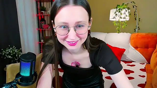 YourLovellyStory online show from 03-30-26, 11:33