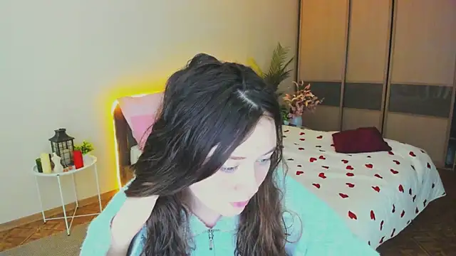 AlluringLookk online show from 04-03-26, 12:58