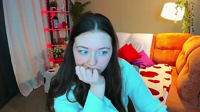 AlluringLookk online show from 04-07-26, 04:18