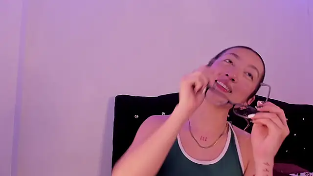 LauMiller online show from 11-10-25, 11:37