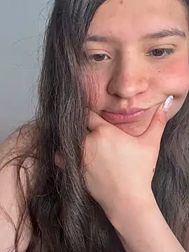 Snapshot of Emilyybennet_ chatting on 06-09-26, 07:58 Emilyybennet online show from 06-09-26, 07:58