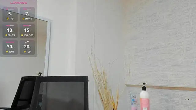 Snapshot of _PENELOPESTAR_ chatting on 09-30-25, 04:34 PENELOPESTAR online show from 09-30-25, 04:34