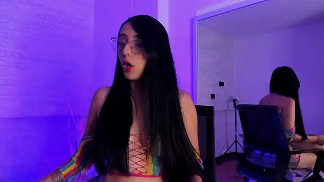 Snapshot of _PENELOPESTAR_ chatting on 10-28-25, 08:11 PENELOPESTAR online show from 10-28-25, 08:11