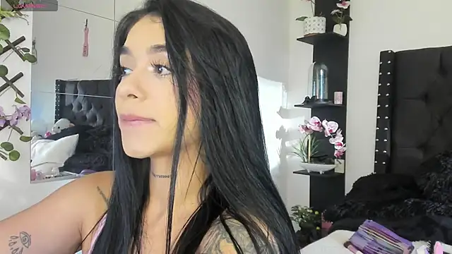 sara ramirez01 online show from 03-19-26, 10:36