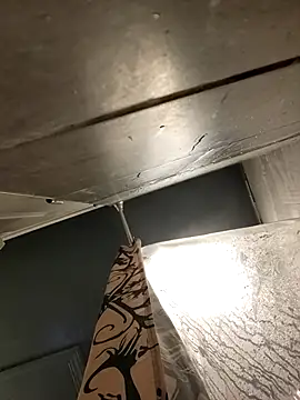 chocolate bella online show from 11-04-25, 11:26