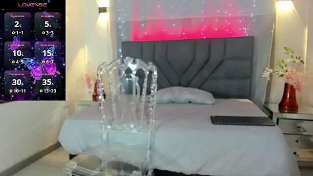 Snapshot of Lia_Arellano chatting on 11-18-25, 07:07 Lia Arellano online show from 11-18-25, 07:07