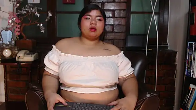 Snapshot of Lia_Arellano chatting on 12-01-25, 07:08 Lia Arellano online show from 12-01-25, 07:08