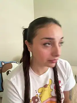 Snapshot of CharmingMaddie chatting on 04-29-26, 07:20 CharmingMaddie online show from 04-29-26, 07:20