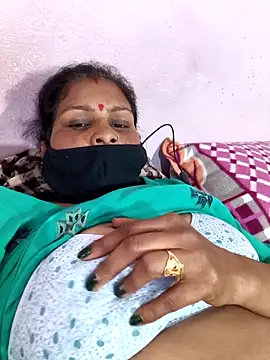 Snapshot of Love-pari077 chatting on 02-11-26, 08:19 Love-pari077 online show from 02-11-26, 08:19