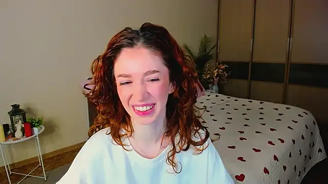 ChristinaConteeree online show from 04-22-26, 03:20