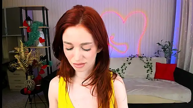 Snapshot of ChristinaConteeree chatting on 06-12-26, 07:13 ChristinaConteeree online show from 06-12-26, 07:13