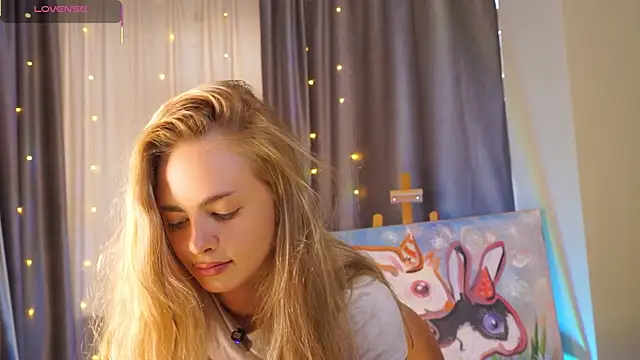 Snapshot of AliciaMellow chatting on 03-14-26, 11:59 AliciaMellow online show from 03-14-26, 11:59