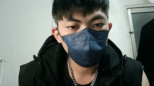 Snapshot of bigbb101011 chatting on 01-06-26, 01:15 bigbb101011 online show from 01-06-26, 01:15