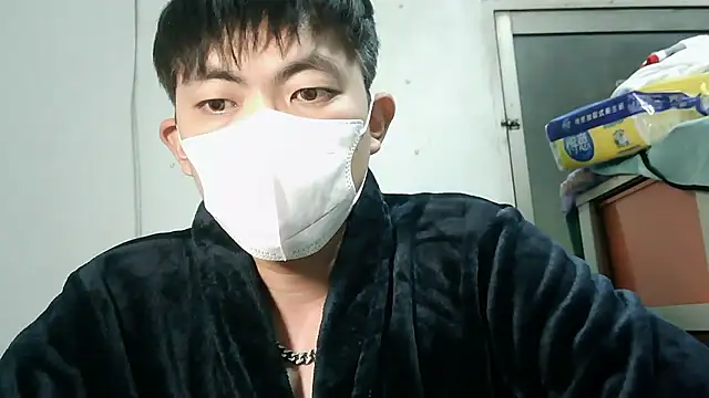 Snapshot of bigbb101011 chatting on 01-12-26, 12:21 bigbb101011 online show from 01-12-26, 12:21