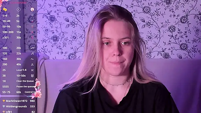 AngelAnty online show from 12-13-25, 07:53