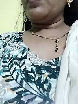 Snapshot of Monika_Telugu_Girl chatting on 11-21-25, 04:16 Monika Telugu Girl online show from 11-21-25, 04:16