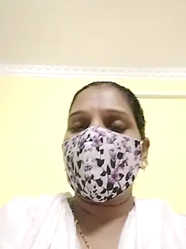 Snapshot of Monika_Telugu_Girl chatting on 11-25-25, 05:24 Monika Telugu Girl online show from 11-25-25, 05:24