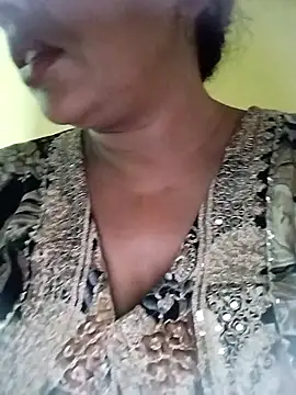 Snapshot of Monika_Telugu_Girl chatting on 12-03-25, 08:23 Monika Telugu Girl online show from 12-03-25, 08:23