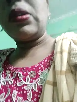 Snapshot of Monika_Telugu_Girl chatting on 12-04-25, 06:05 Monika Telugu Girl online show from 12-04-25, 06:05