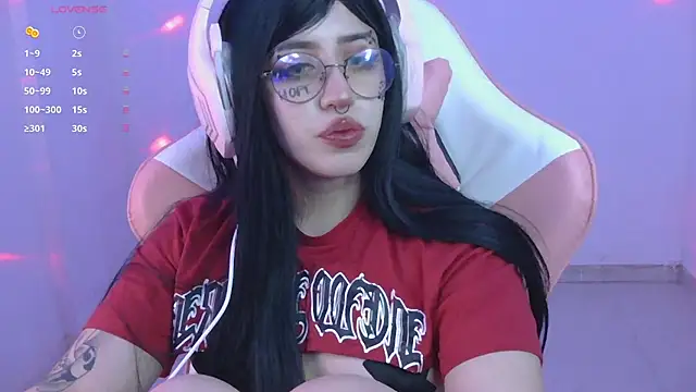 Hachiko Love online show from 10-31-25, 03:51