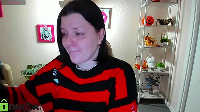 Snapshot of Michele_Greenn chatting on 11-19-25, 03:12 Michele Greenn online show from 11-19-25, 03:12