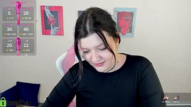 Snapshot of Michele_Greenn chatting on 11-30-25, 05:11 Michele Greenn online show from 11-30-25, 05:11