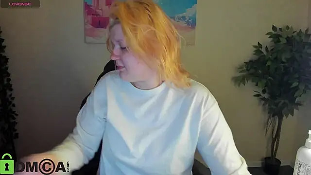 Snapshot of Michele_Greenn chatting on 06-21-26, 01:08 Michele Greenn online show from 06-21-26, 01:08