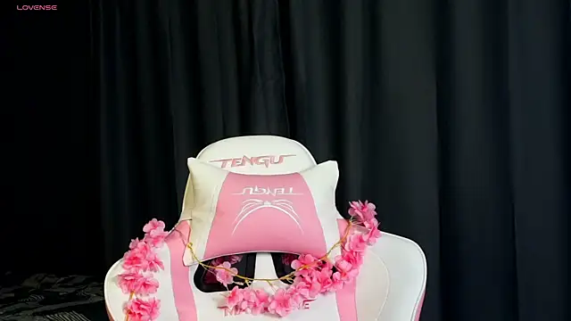 pink princess kate online show from 09-21-25, 05:36