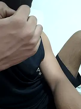 Snapshot of _urr_daddy chatting on 10-29-25, 10:00  urr daddy online show from 10-29-25, 10:00