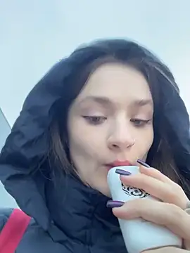 KittyQueeny online show from 11-22-25, 07:07